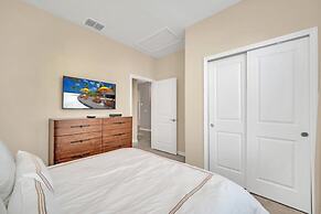 Phillips 8Bed Family Friendly Retreat