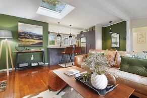 Tranquil Bush Haven - Gardens - Bayview