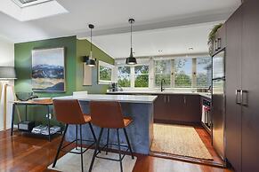 Tranquil Bush Haven - Gardens - Bayview