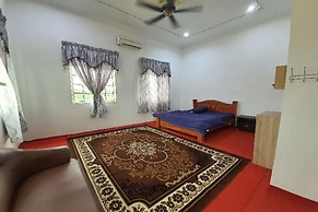 OYO Home 90723 Green Leaf Guest Lodge Kk