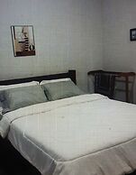 OYO Home 90723 Green Leaf Guest Lodge Kk