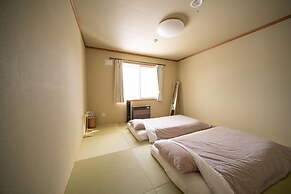 TESHIKAGA HOSTEL MISATO