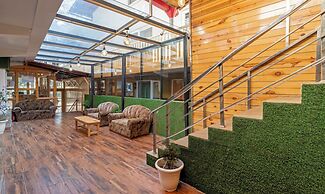 Itsy Hotels Shri Gv Inn, 600 Mtrs From Tiffin Top