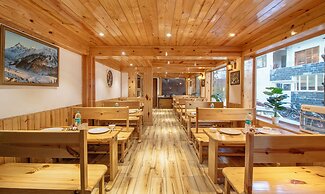 Itsy Hotels Shri Gv Inn, 600 Mtrs From Tiffin Top