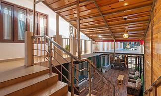 Itsy Hotels Shri Gv Inn, 600 Mtrs From Tiffin Top