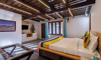 Itsy Hotels Shri Gv Inn, 600 Mtrs From Tiffin Top