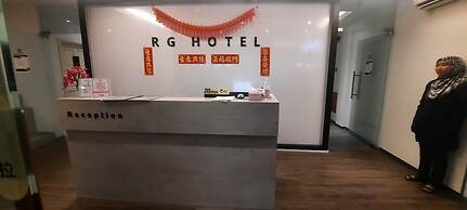 OYO 90724 Rg Hotel