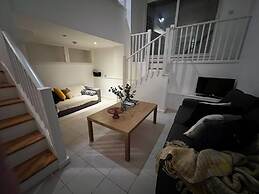 Barbican Pad by condokeeper