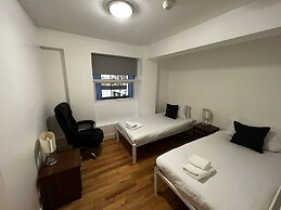 Barbican Pad by condokeeper