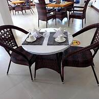 CaliTwapa Hotel & Restaurant