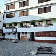 CaliTwapa Hotel & Restaurant