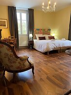 Le Clos Du Tulipier