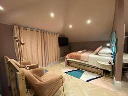 Ailim House Serviced Cottage