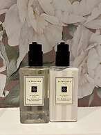 Ailim House Serviced Cottage