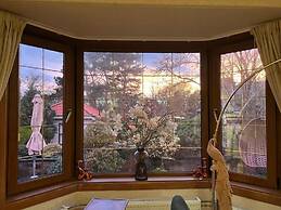 Ailim House Serviced Cottage