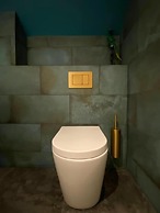 Ailim House Serviced Cottage