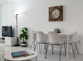 We host Fascinating Studio at Brickell