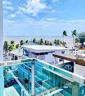 The Sunset Bangsaen Seaview