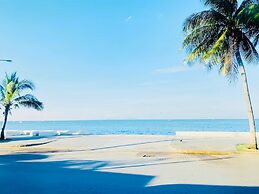 The Sunset Bangsaen Seaview