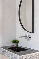 Amalthia Luxury Suites