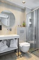 Amalthia Luxury Suites