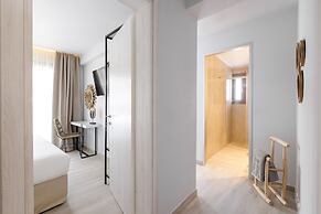 Amalthia Luxury Suites