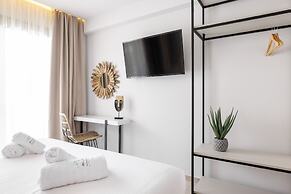 Amalthia Luxury Suites