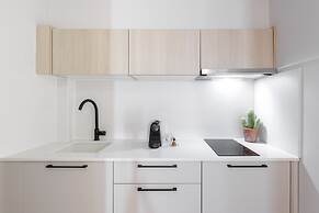 Amalthia Luxury Suites