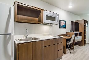 WoodSpring Suites Grand Rapids Kentwood