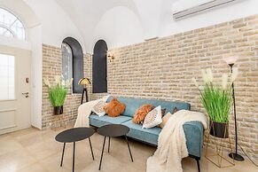 Nina Luxury Apartment