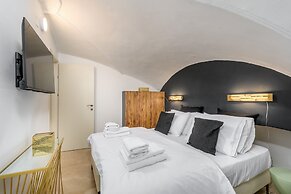 Nina Luxury Apartment