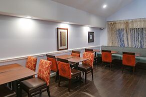 Tysons Corner Suites, A Baymont by Wyndham