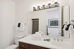 Silver Beach 1702e 3 Bedroom Condo by RedAwning