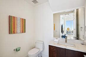 Silver Beach 1702e 3 Bedroom Condo by RedAwning