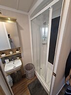 8 Birth Static Caravan