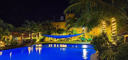 Crystal Shore Beach Resort powered by Cocotel