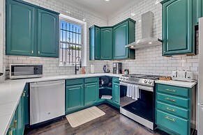 Art Deco Inspired Designer 2 Bed Loft in West Town by AllSet Turnover