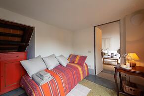 Casta Dama Apartment