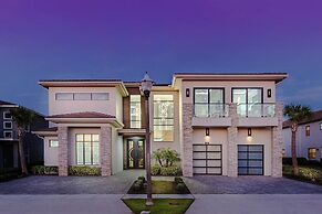 Villatel Luxury Homes at Reunion Resort