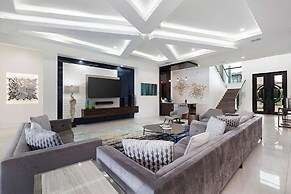 Villatel Luxury Homes at Reunion Resort