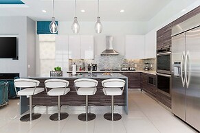 Villatel Luxury Homes at Reunion Resort