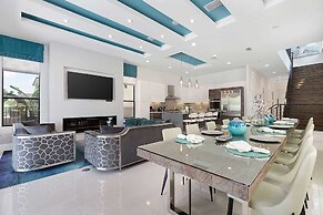 Villatel Luxury Homes at Reunion Resort