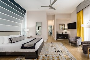 Villatel Luxury Homes at Reunion Resort