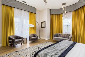 Villatel Luxury Homes at Reunion Resort