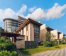 Cam Ranh Mystery Villas & Resort