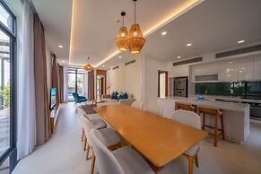 Cam Ranh Mystery Villas & Resort