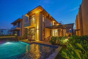 Cam Ranh Mystery Villas & Resort