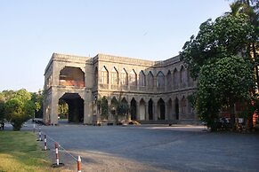 Nilambag palace