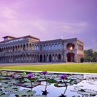 Nilambag palace