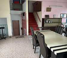 OYO Home 90725 Harmony Silk